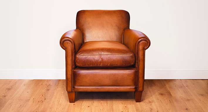 straddie leather lounge couch sofa clean care